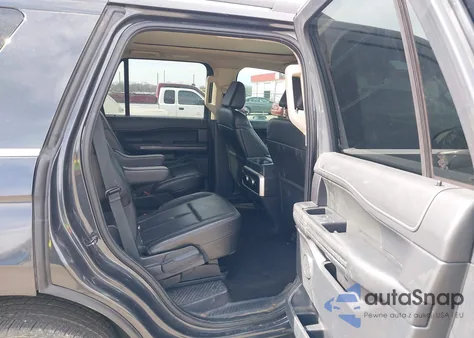 2022 Ford Expedition Xlt z USA, uszkodzony, nr VIN 1FMJU1HT0NEA45801